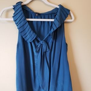 Banana Republic sleeveless silk blouse
